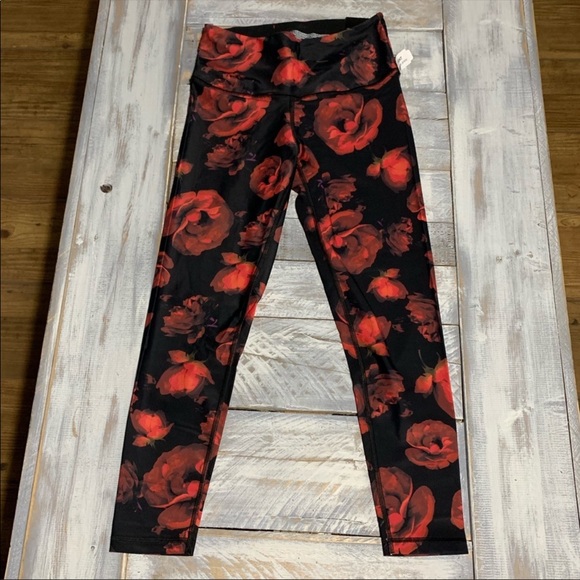 🌹Victoria's Secret Sport 7/8 size XL🌹 - Picture 4 of 6